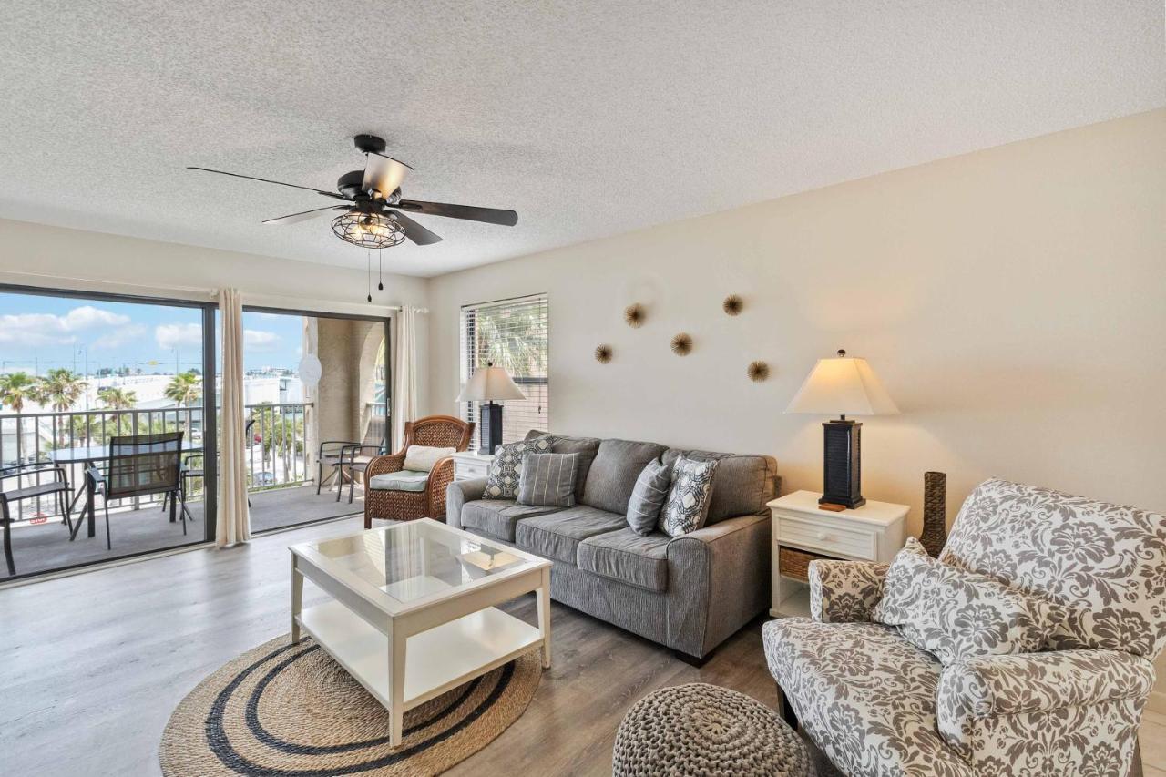 301 Beach Place Condos St. Pete Beach Dış mekan fotoğraf