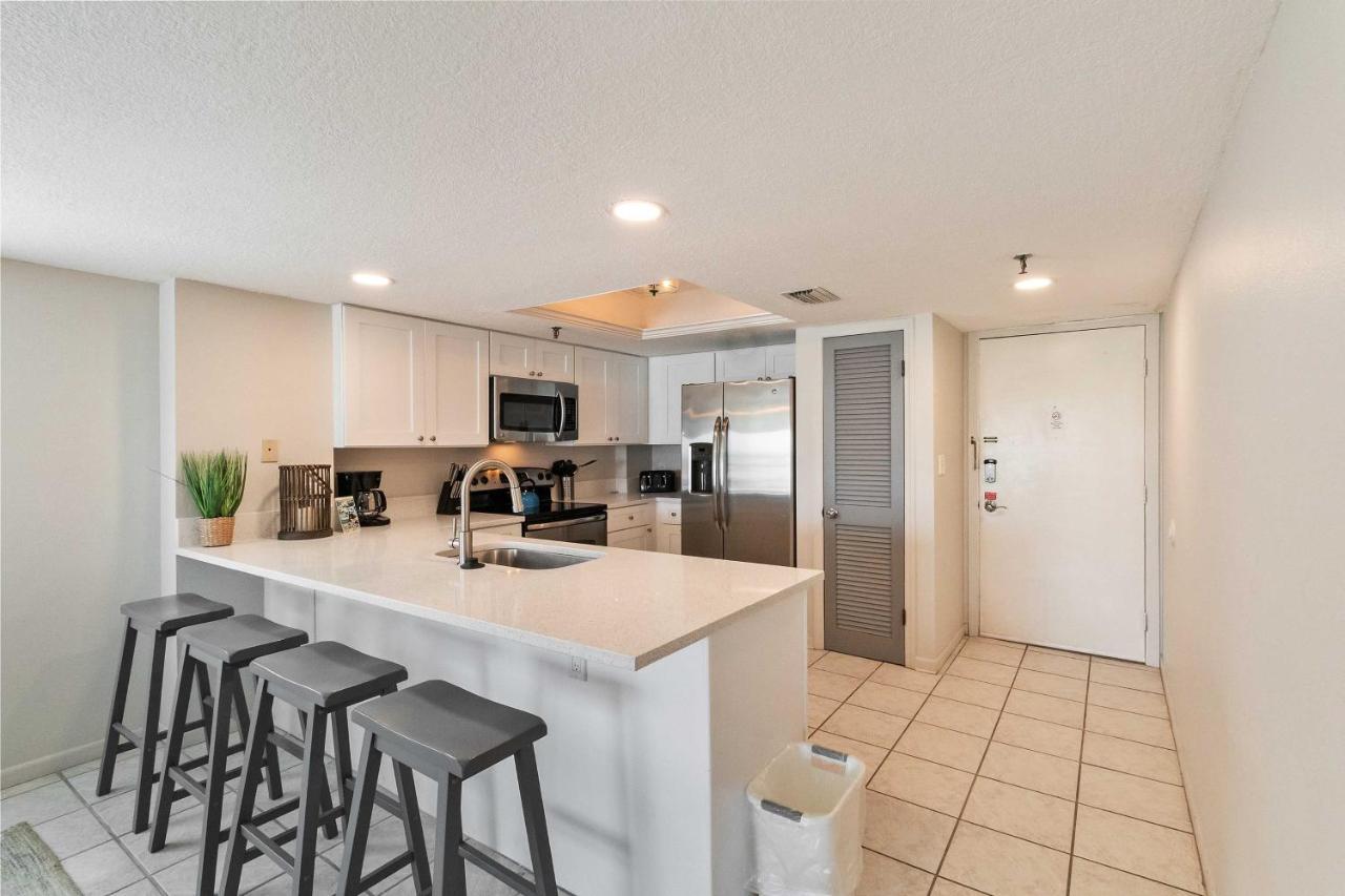 301 Beach Place Condos St. Pete Beach Dış mekan fotoğraf
