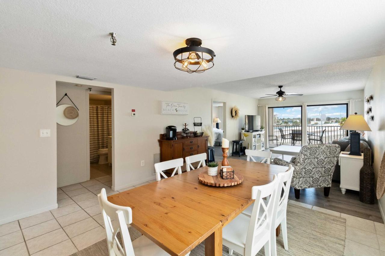 301 Beach Place Condos St. Pete Beach Dış mekan fotoğraf