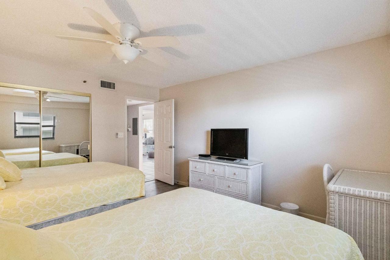 301 Beach Place Condos St. Pete Beach Dış mekan fotoğraf